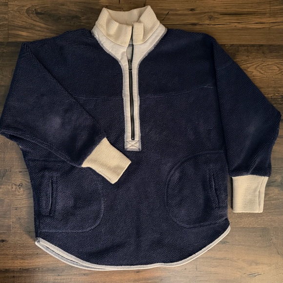 Reversible quarter-zip - Picture 2 of 3